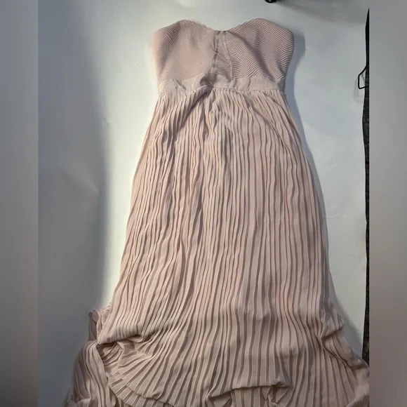 H&M Light Pink Strapless Pleated Maxi Dress NWT Size 10 - Picture 6 of 10
